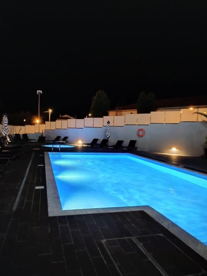 Villa Rey Spa & Hotel Вила де Рей Екстериор снимка